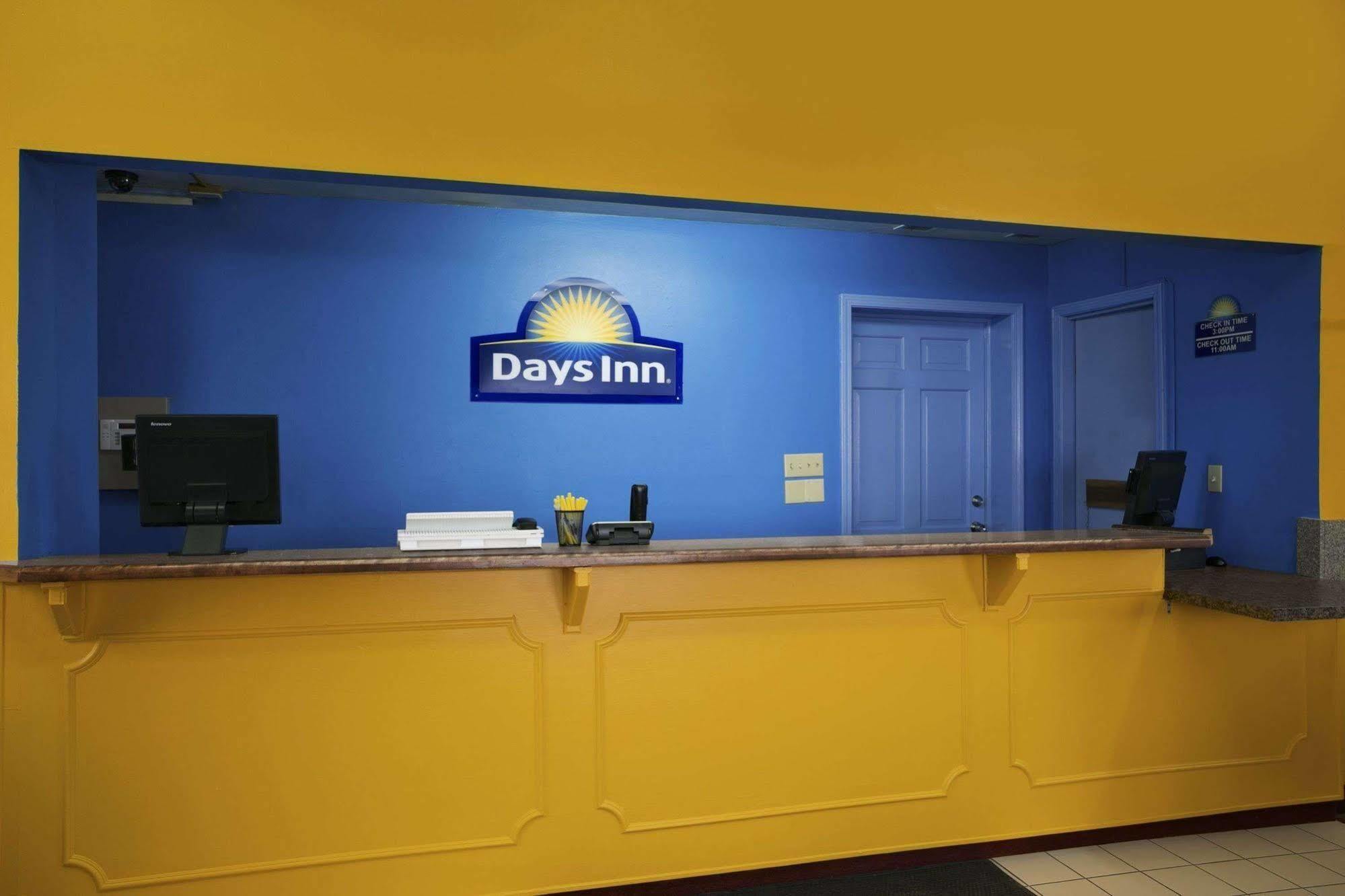 Days Inn By Wyndham Liberty/Ne Kansas City Exterior foto